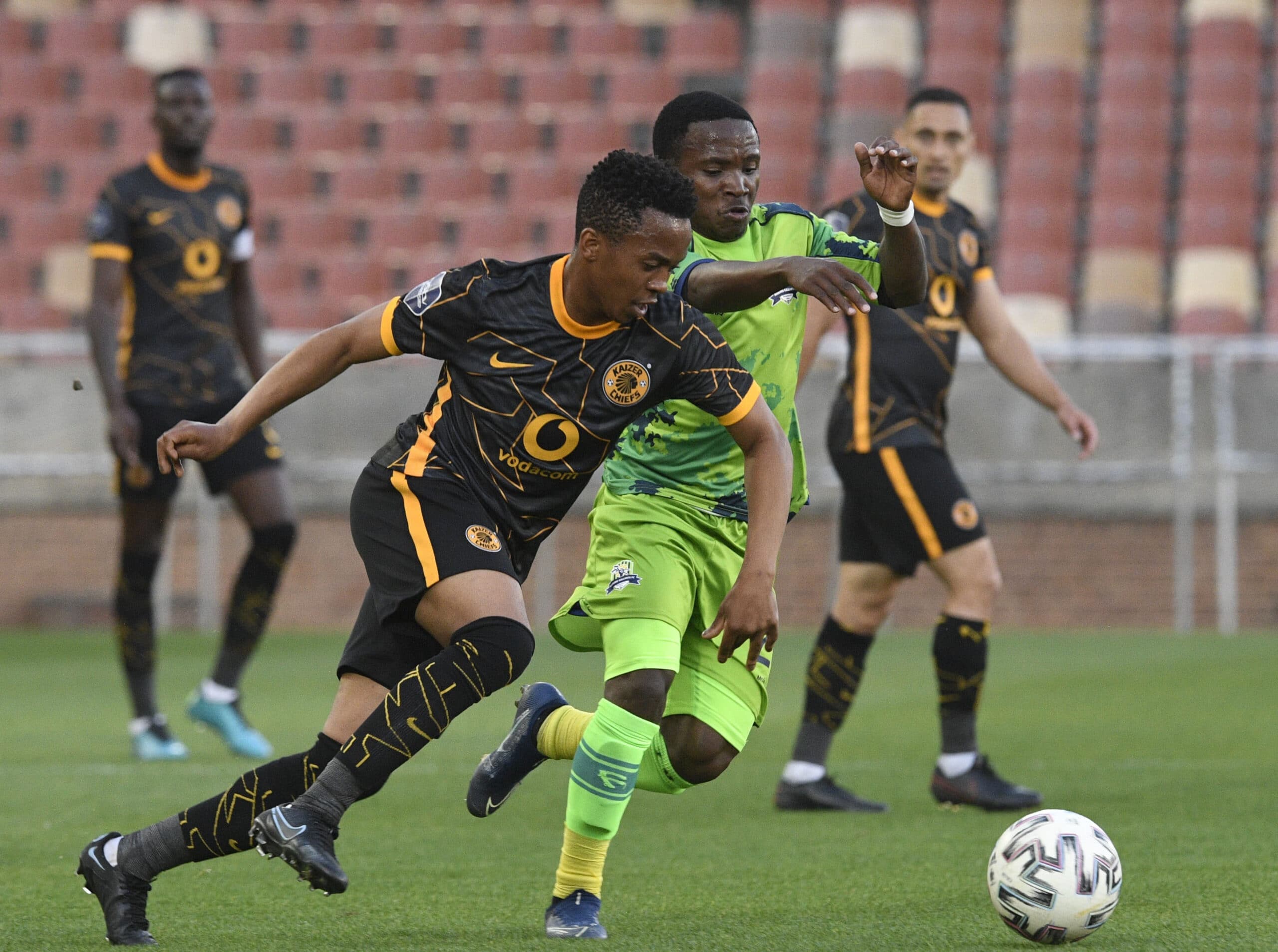 Chiefs Draw, Royal AM Into Top 4