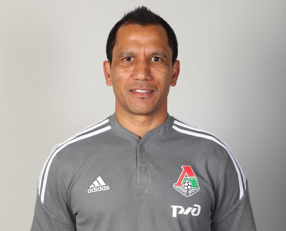 Davids Opens Up On Coaching Move To Europe