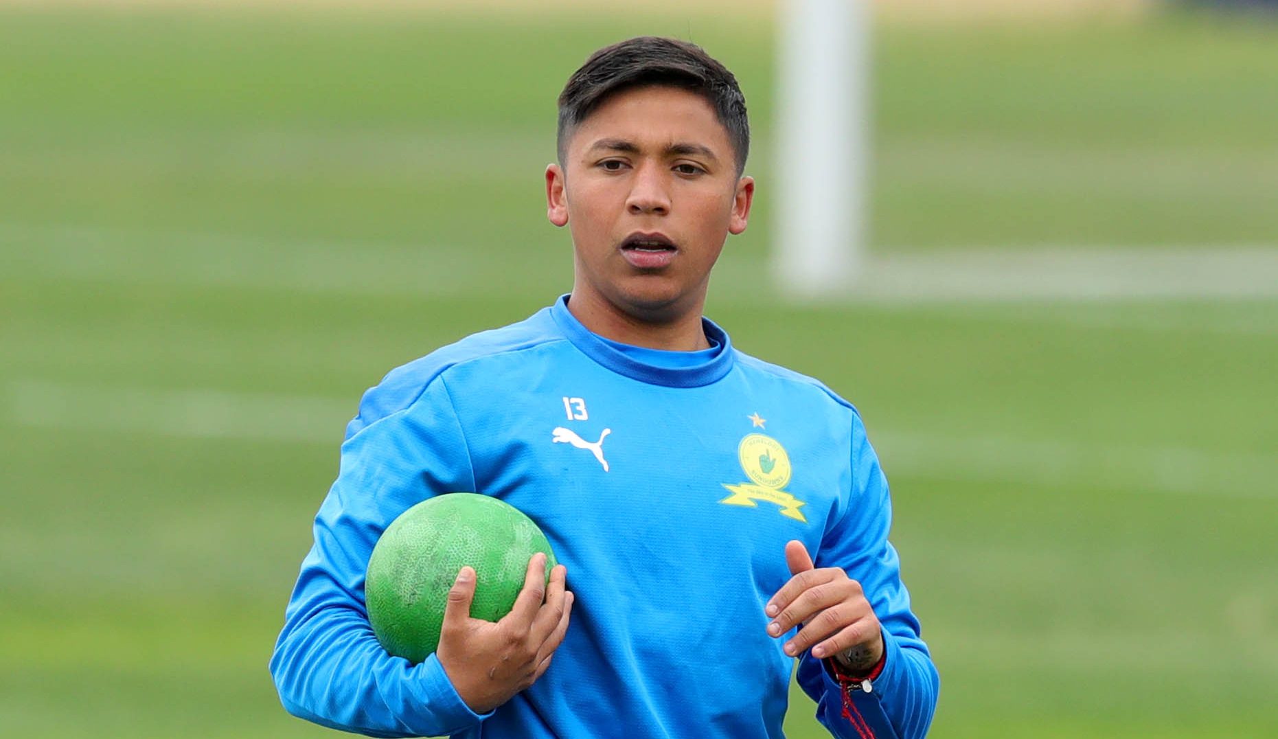 Sundowns Coach On Chile Criticism Of Allende Transfer