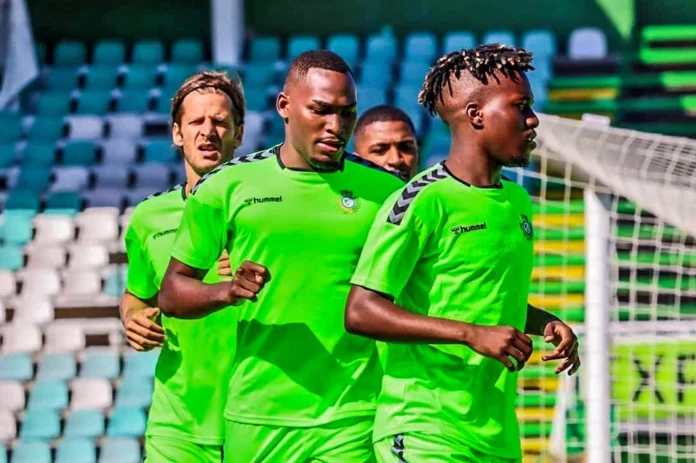 Neymar Training With PSL Club After Chiefs Assessment