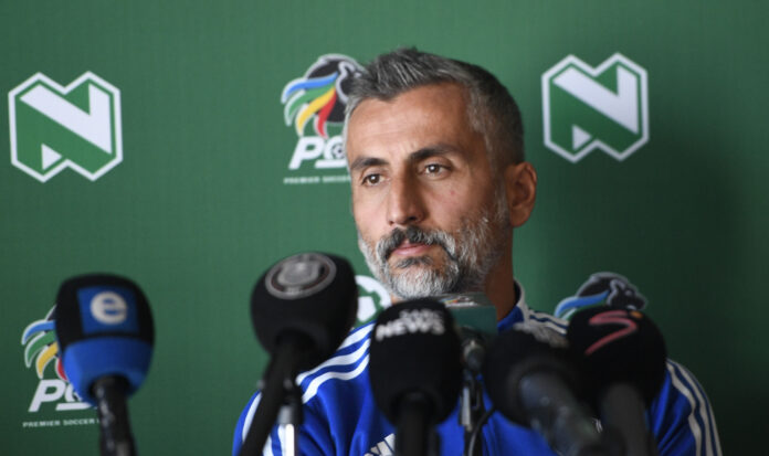 Riveiro Sends Chiefs A Warning Ahead Of Soweto Derby