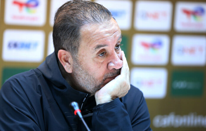 Esperance Coach Resigns After Embarrassing Ahly Defeat