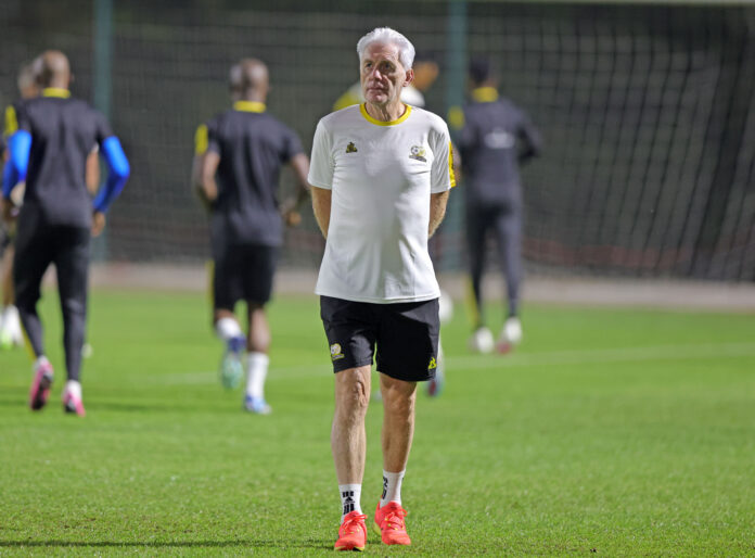 Broos Backs PSL Stars Amid Questions From Mali Media