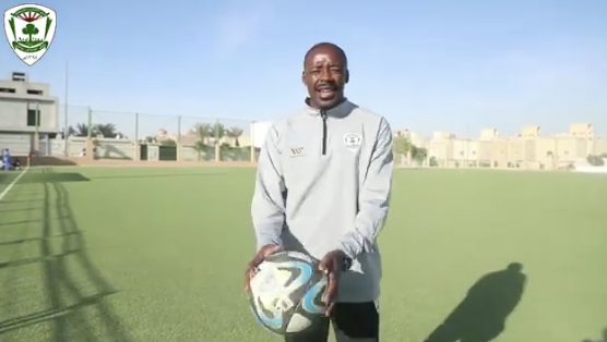 Mzwakali Sign With Saudi Arabia Side