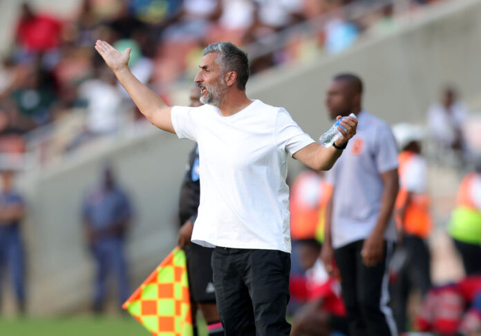 Riveiro Furious With ‘Terrible’ Pirates Display