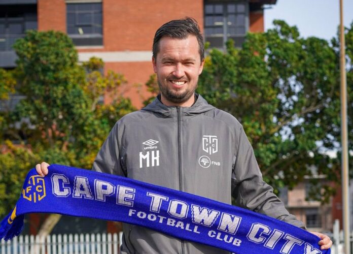 CT City Coach Joins European Side