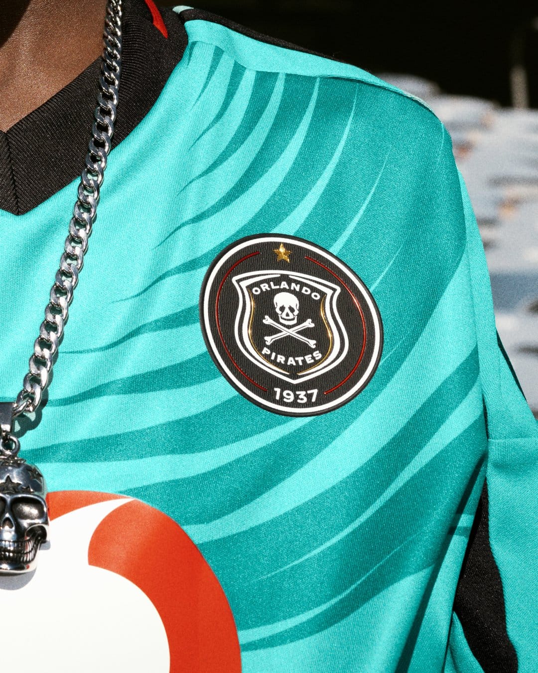 Orlando Pirates unveil new jersey for 2024/25 season | Experimente o