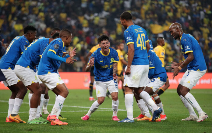 Football - DStv Premiership 2023/24 - Kaizer Chiefs v Mamelodi Sundowns - FNB Stadium - Johannesburg