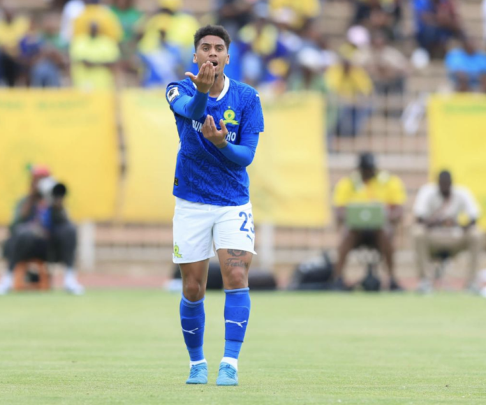 Sundowns Reject Approach For De Reuck