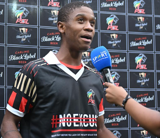 Hlongwane Praises Riveiro