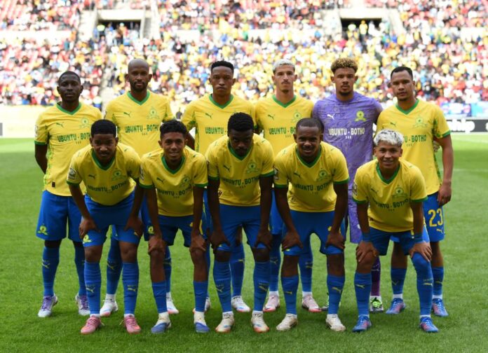 Sundowns & AmaZulu Starting XIs Announced