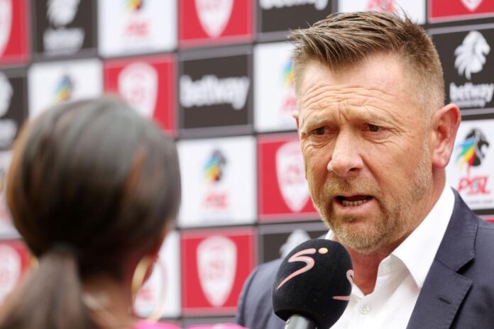 Tinkler Explains Cardoso & Monare Absences