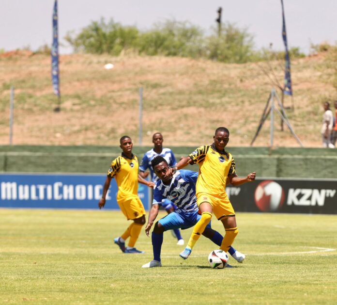 Chiefs Extend Winless DDC Run, Stellies Held