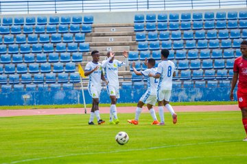 Sundowns Cruise Into Final