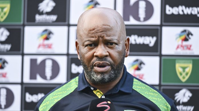 Manqoba Shares Thoughts On Downs-Pirates Title Race Manqoba Shares Thoughts On Downs-Pirates Title Race