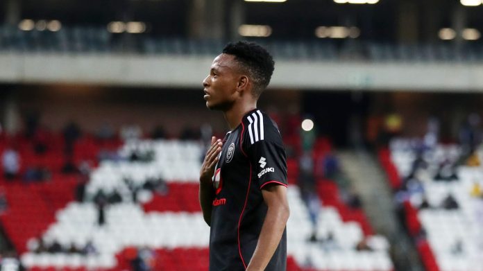 Jabu Shares Advice With Mofokeng Jabu Shares Advice With Mofokeng