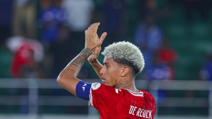 De Reuck One Of Best Centre-Backs – Ex-PSL Coach De Reuck One Of Best Centre-Backs – Ex-PSL Coach