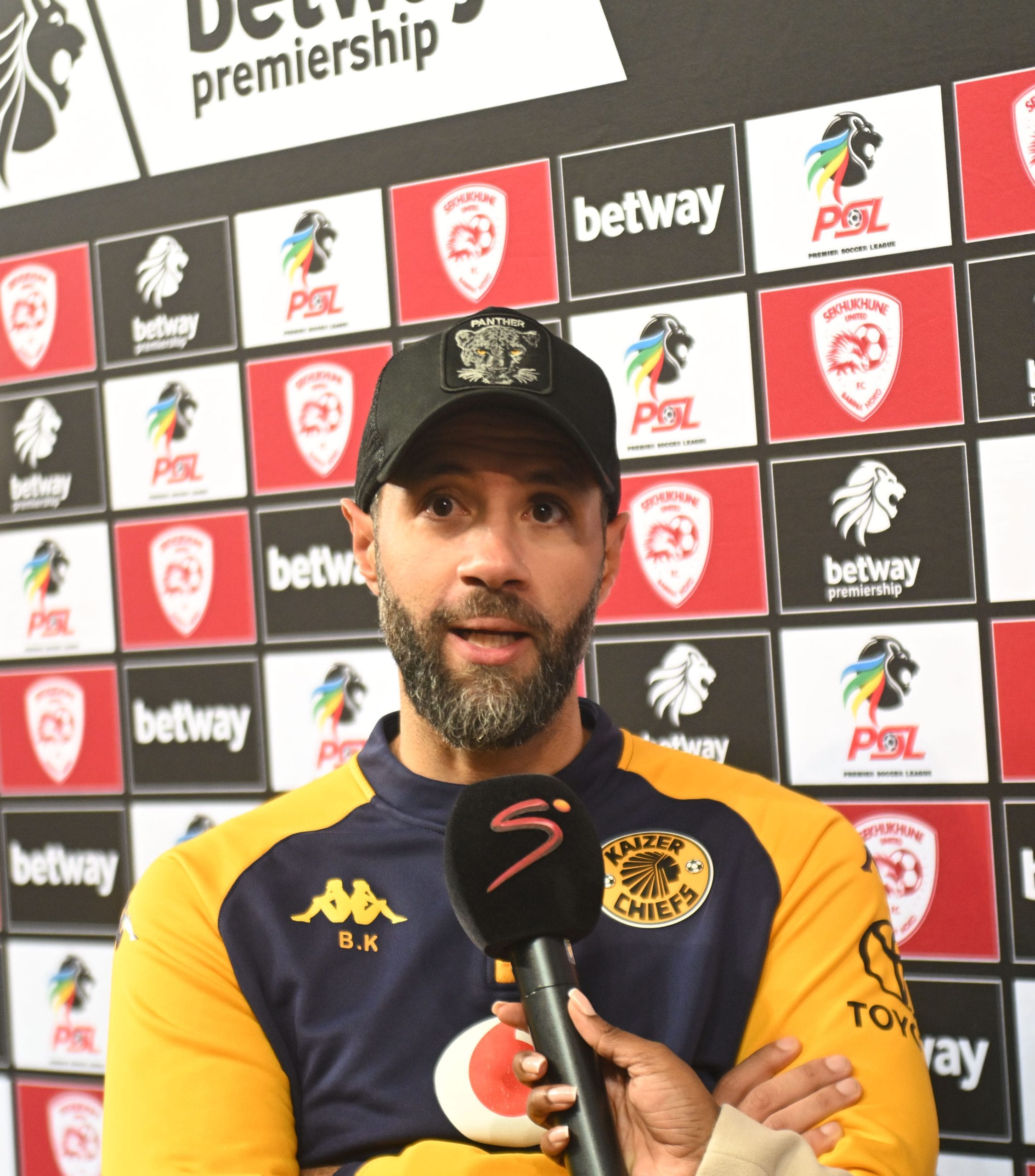 Khalil Reacts to Question About Future at Chiefs - iDiski Times